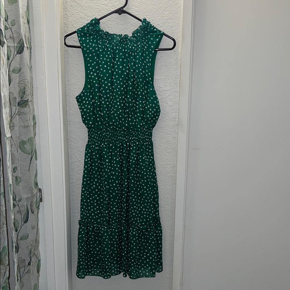 Emerald Green Polka Dot Sleeveless Midi Dress